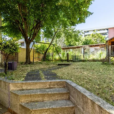 Holiday home Maison Face Stade Marcombes *