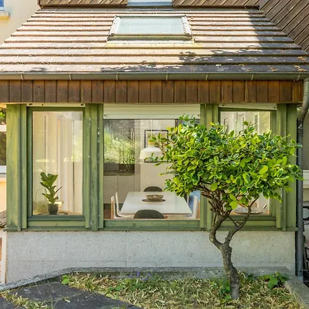 Maison Face Stade Marcombes Holiday home