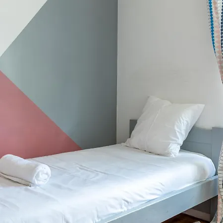 Maison Face Stade Marcombes Holiday home Clermont-Ferrand